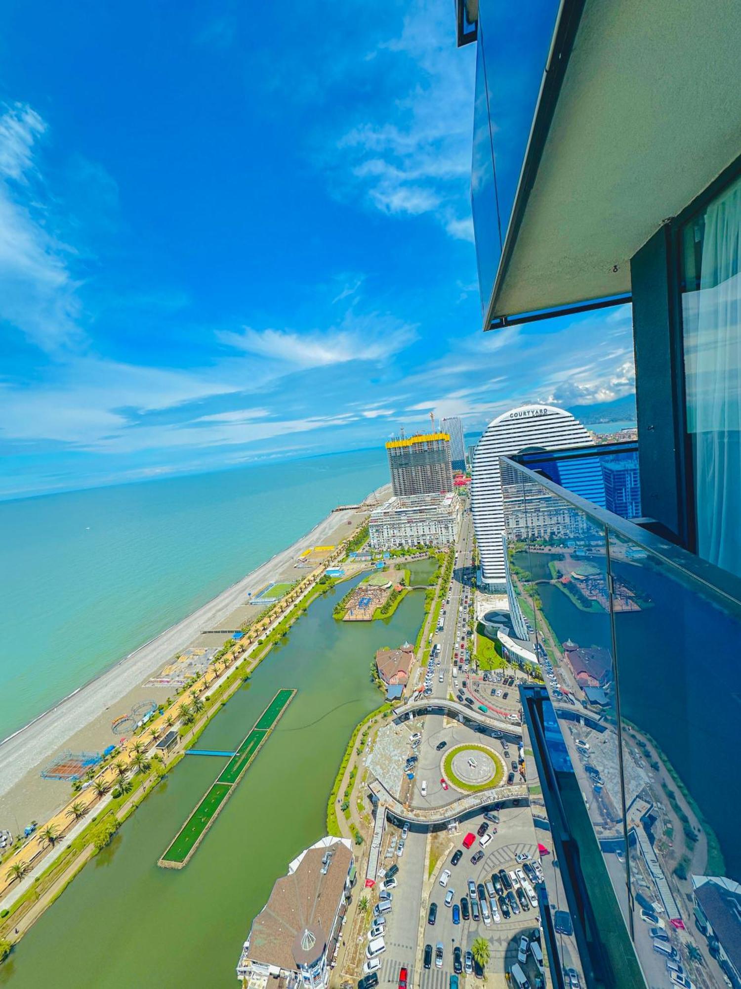 Seaside Vip Hotel Batumi Eksteriør bilde